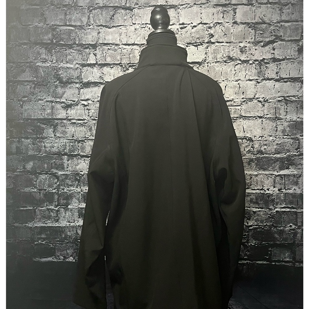 Elevate Jacket - Picture 5 of 5